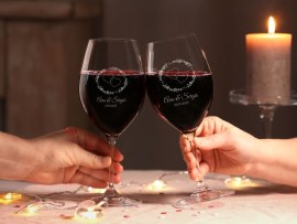 Copas de vino con personalizadas