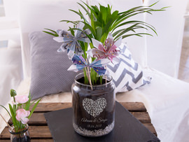 Tarro de cristal con flores