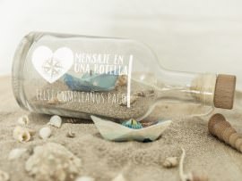 Botella grabada como regalo de cumpleaños